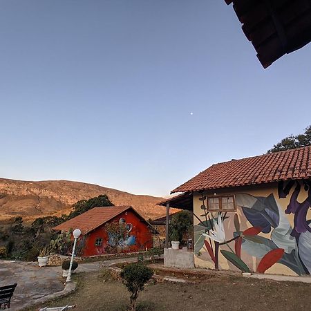 Pousada Barriga Da Lua Villa Serra do Cipo National Park Exterior photo